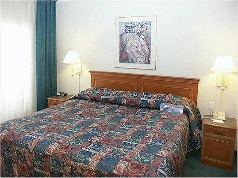 Hotel La Quinta By Wyndham Worth North 3*