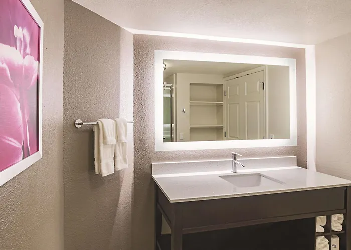 La Quinta By Wyndham Worth North Hotel 3*