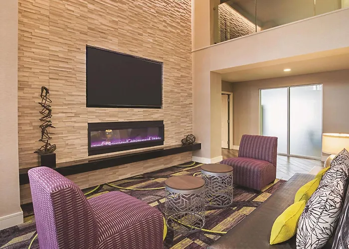 La Quinta By Wyndham Worth North Hotel 3*
