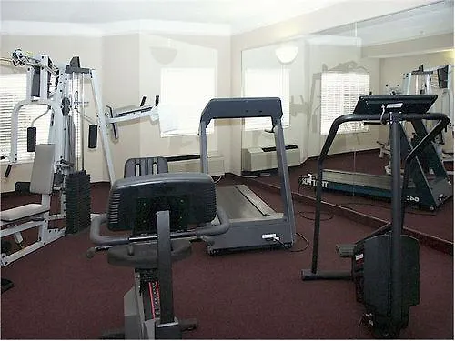 La Quinta By Wyndham Worth North Hotel