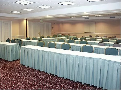 Hotel La Quinta By Wyndham Worth North 3*