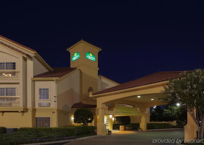 Hotel La Quinta By Wyndham Worth North