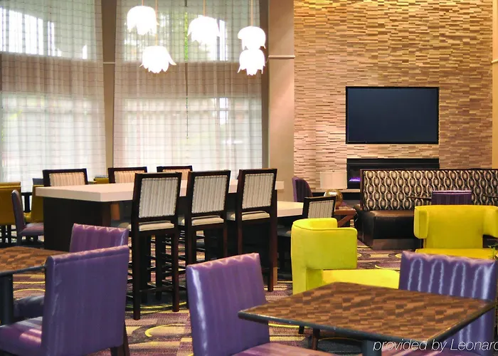 La Quinta By Wyndham Worth North