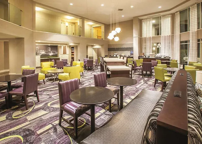La Quinta By Wyndham Worth North Hotel 3*